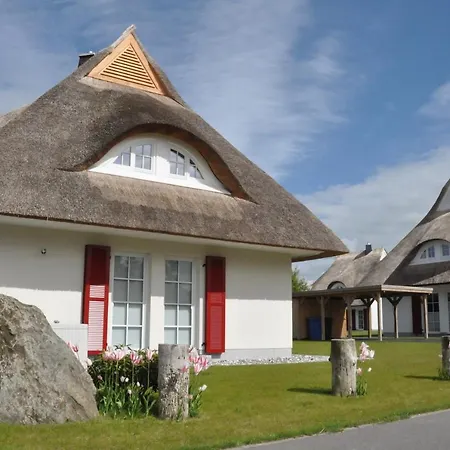 Haubenlerche 63 - Haus Marilyn Holiday home *