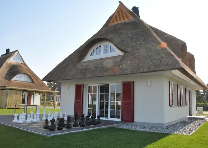 Haubenlerche 63 - Haus Marilyn Holiday home *